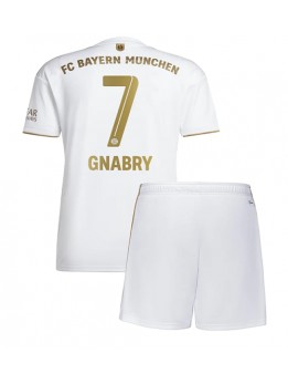 Bayern Munich Serge Gnabry #7 Auswärts Trikotsatz für Kinder 2022-23 Kurzarm (+ Kurze Hosen)